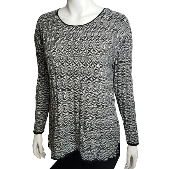 J JILL Womens Graphic Chevron Knit Shirt Size Medium Black & White Minimalist - Picture 8 of 9